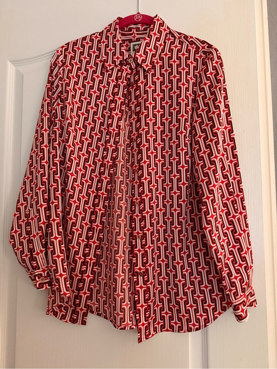 Anne Klein Tops - Anne Klein Red and White Geometric Tie-Neck Blouse